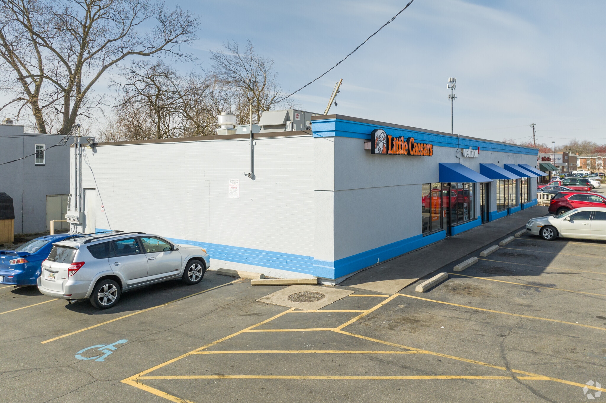 3247 W Alexis Rd, Toledo, OH for lease Primary Photo- Image 1 of 6