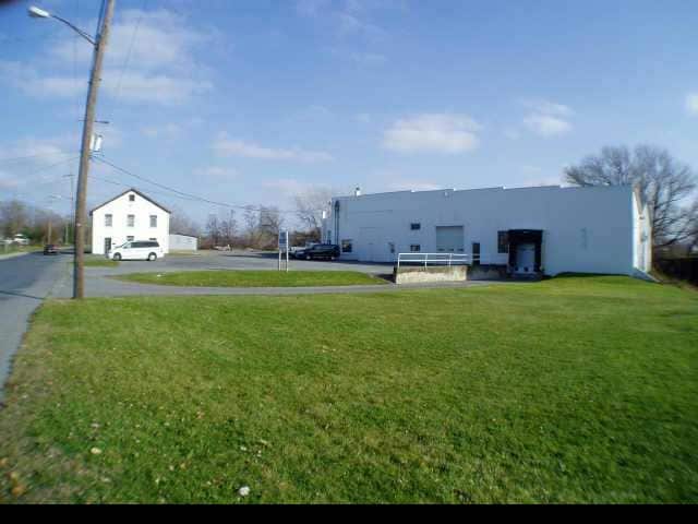 142 Middle St, Geneva, NY for sale - Primary Photo - Image 2 of 46