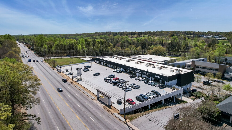 730-740 S Pleasantburg Dr, Greenville, SC à louer - Photo du bâtiment - Image 3 de 11