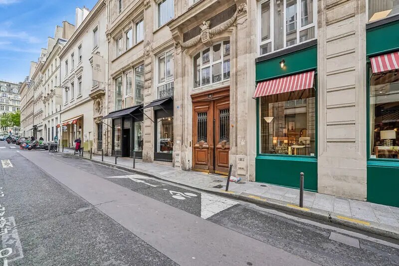 12 Rue Saint-Fiacre, Paris à vendre - Photo du bâtiment - Image 2 de 14