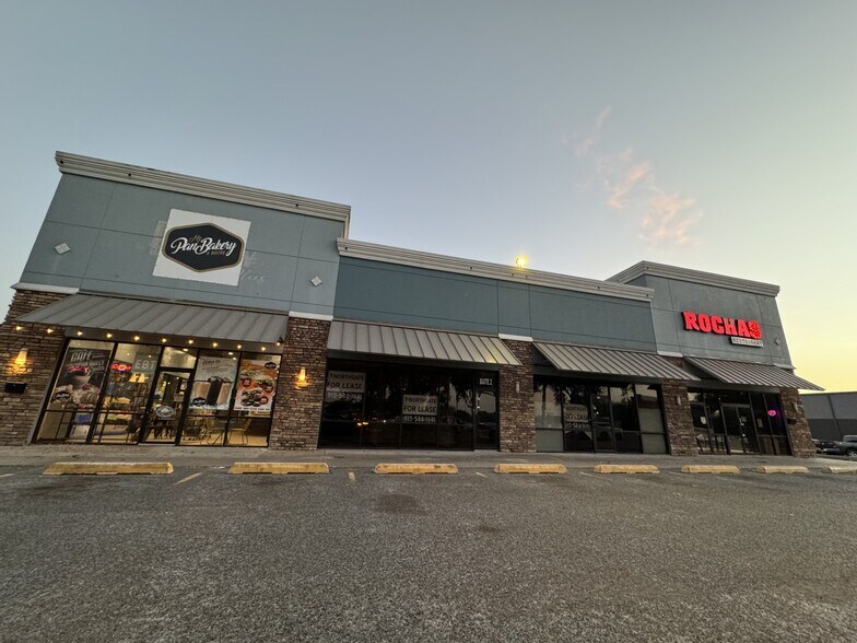 1402 S Jackson Rd, McAllen, TX à louer - Photo du bâtiment - Image 3 de 8