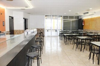 Retail in Polinyà, Barcelona for lease Interior Photo- Image 2 of 4