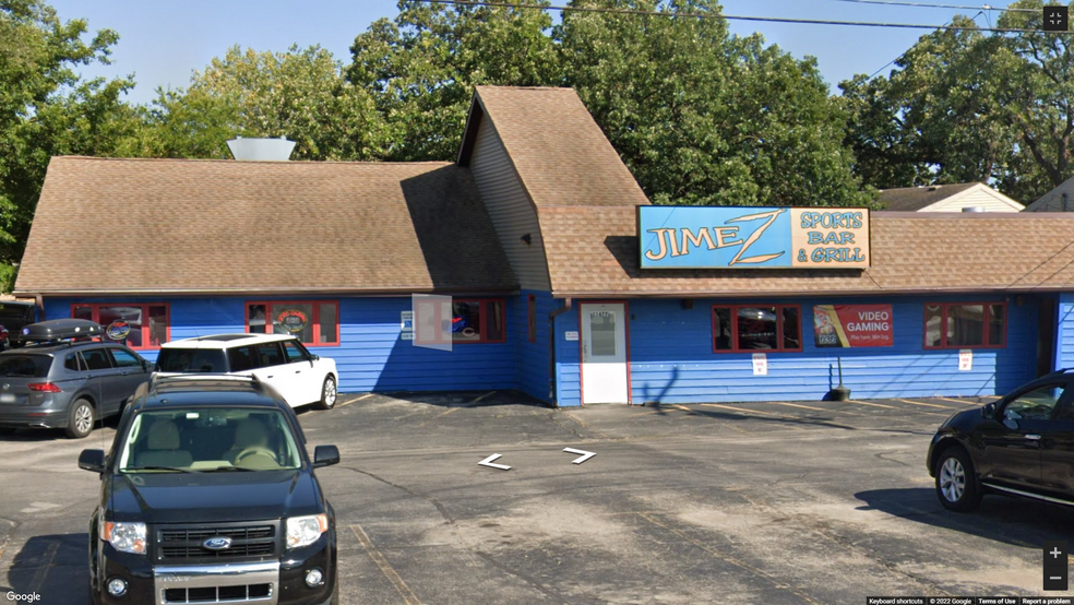 11677 Main St, Roscoe, IL for sale - Primary Photo - Image 1 of 1