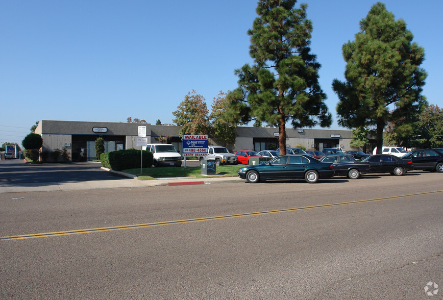 2712 Transportation Ave, National City, CA for lease - Building Photo - Image 3 of 13