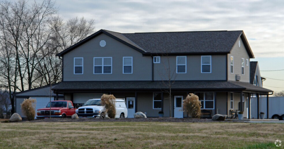 10175 Harrison Ave, Harrison, OH à louer - Photo du bâtiment - Image 2 de 5