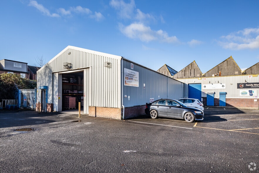Heysham Rd, Bootle for lease - Building Photo - Image 3 of 14