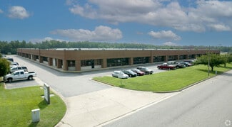 Plus de détails pour 820 Greenbrier Cir, Chesapeake, VA - Local d'activités à louer