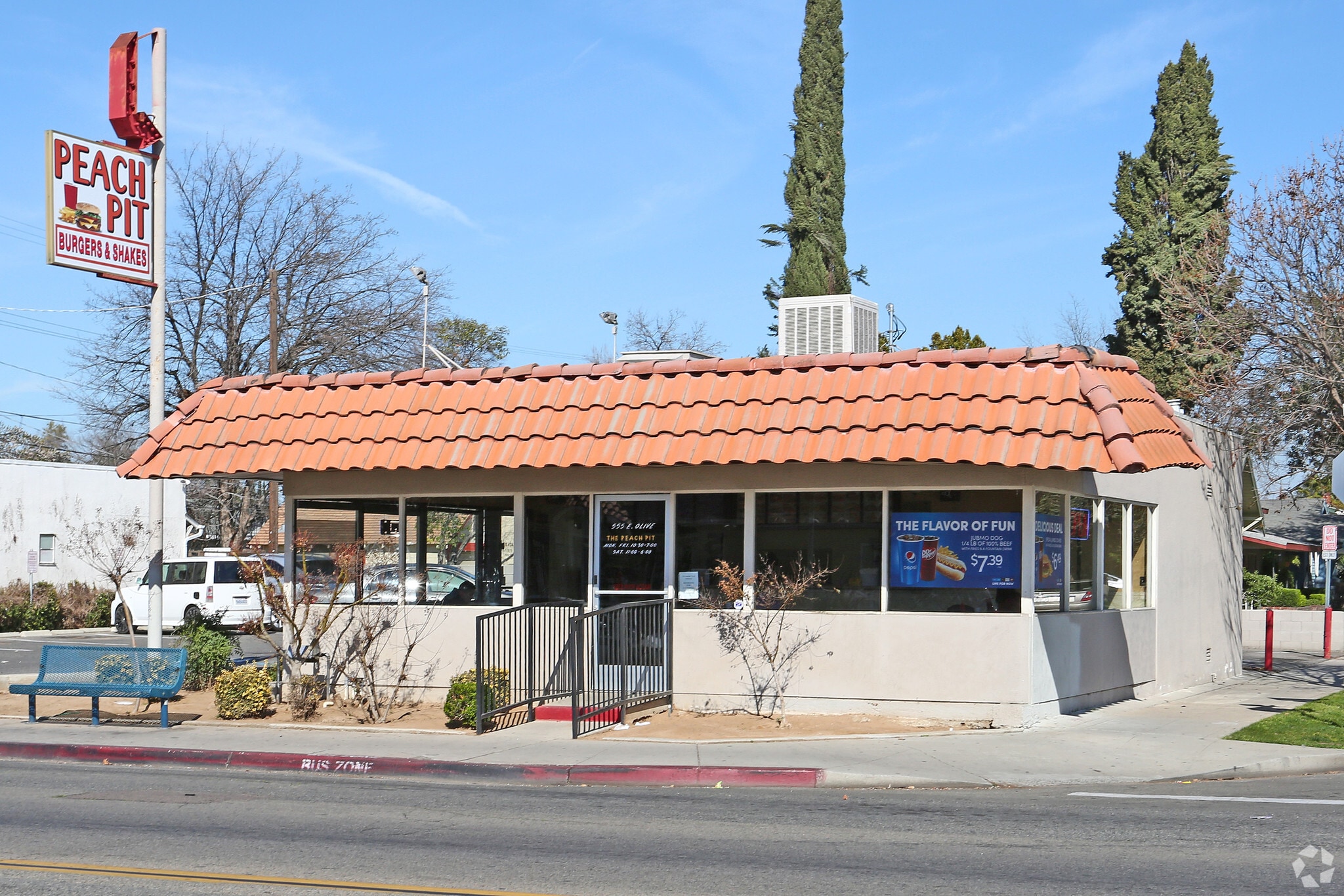 555 E Olive Ave, Fresno, CA for sale Primary Photo- Image 1 of 8
