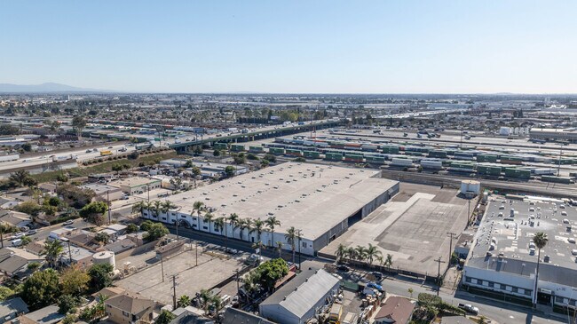 More details for 4542 Dunham St, Commerce, CA - Industrial for Lease