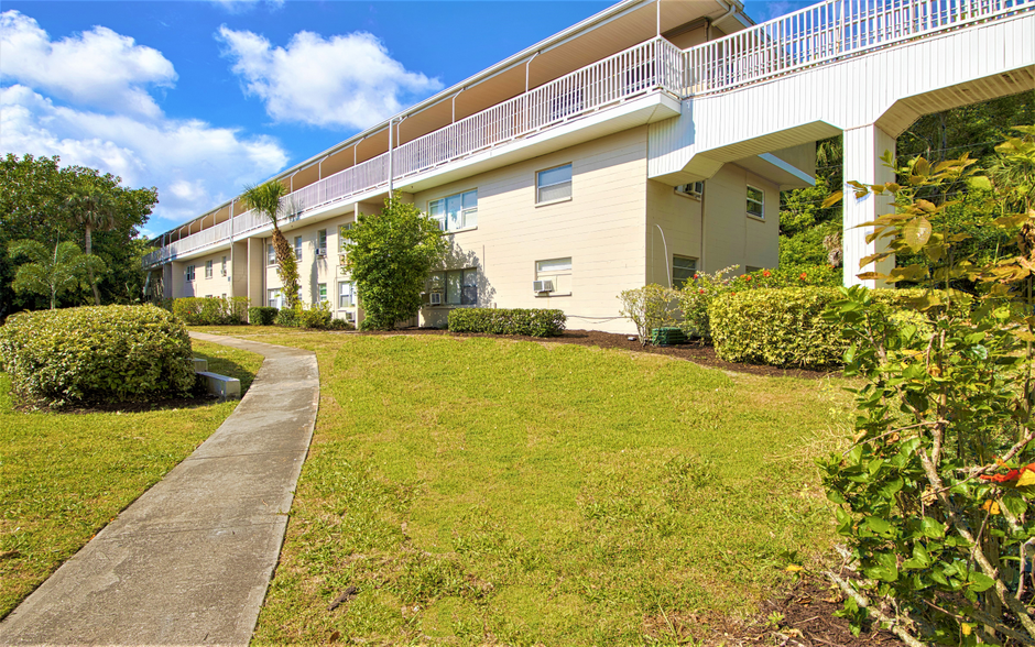 650 Dixon Blvd, Cocoa, FL for sale - Aerial - Image 1 of 1