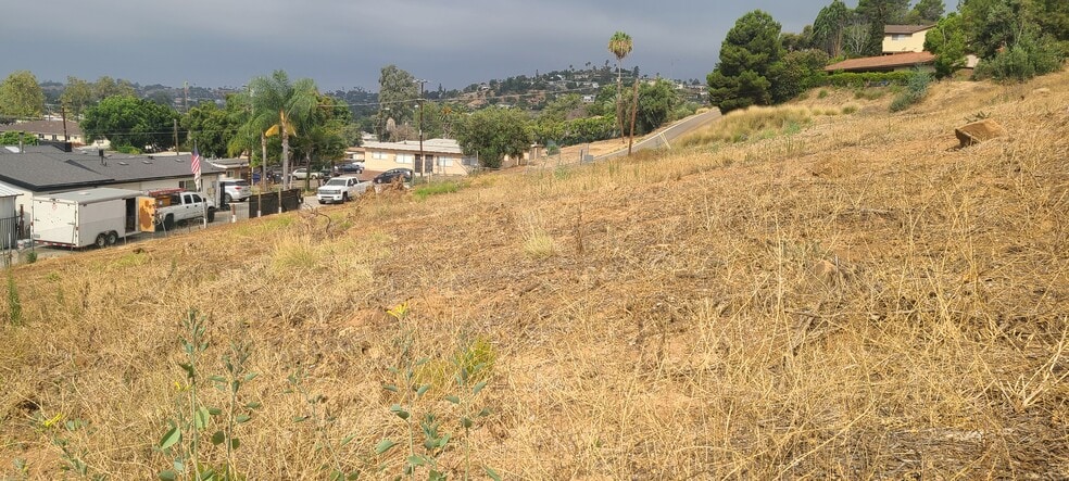 3572 Helix Street Vacant Lot, Spring Valley, CA à vendre - Photo du bâtiment - Image 3 de 6