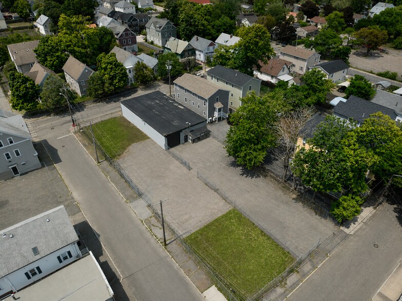 292 Prairie Ave, Providence, RI à vendre - Photo du bâtiment - Image 3 de 12