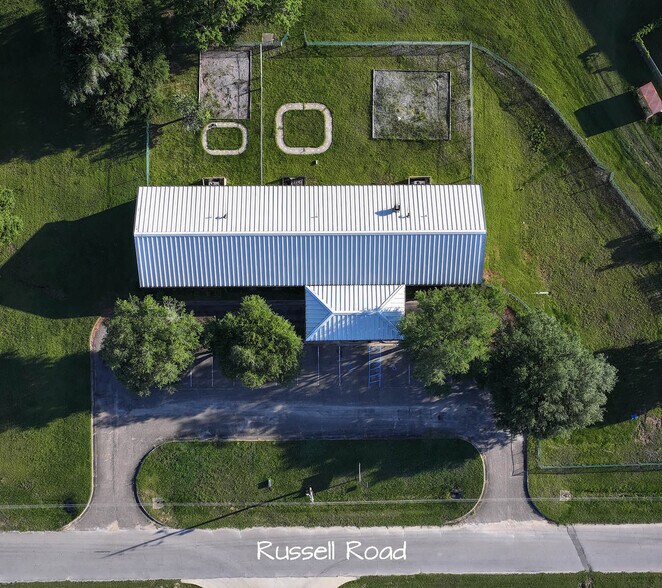 3525 Russell Rd, Marianna, FL à vendre - Photo du bâtiment - Image 3 de 30