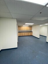 301 SW 4th St, Corvallis, OR for lease Interior Photo- Image 2 of 9