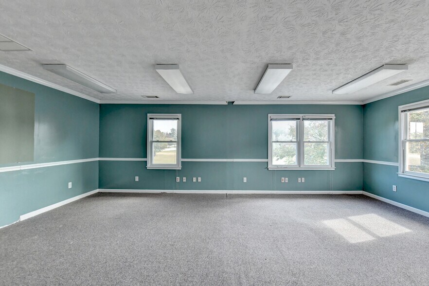 883 Commerce Dr SW, Conyers, GA à louer - Photo intérieure - Image 3 de 69