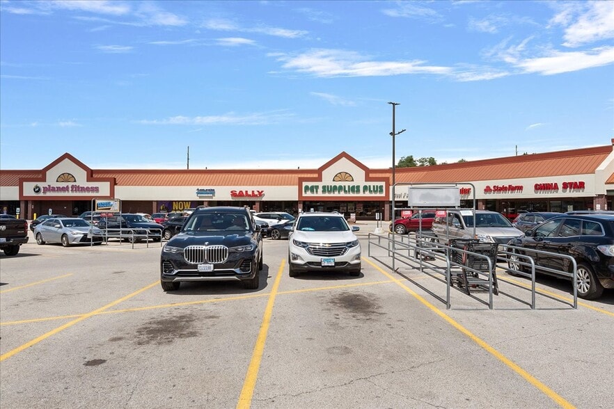 1895 E Sangamon Ave, Springfield, IL à louer - Photo du bâtiment - Image 2 de 9