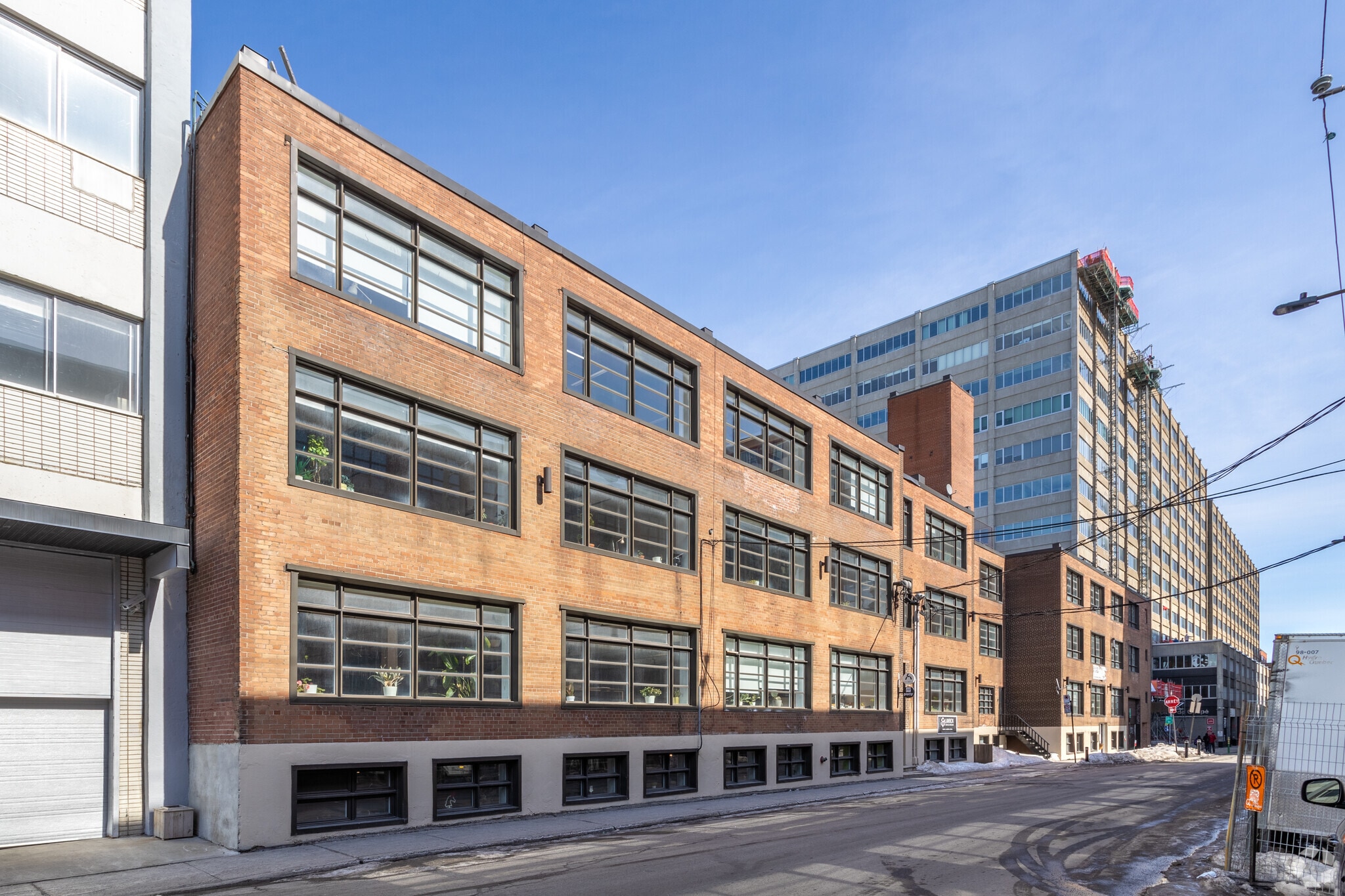 5525-5555 Av De Gaspé, Montréal, QC for sale Building Photo- Image 1 of 1