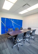 10100 W Innovation Dr, Wauwatosa, WI à louer Photo intérieure- Image 2 de 8