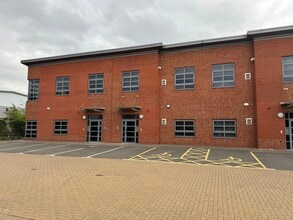 William Nadin Way, Swadlincote for lease Building Photo- Image 1 of 1