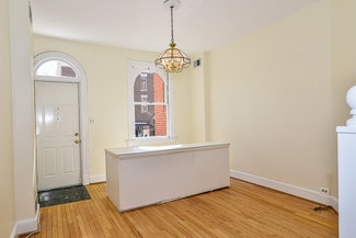 Plus de détails pour 1525 King St, Alexandria, VA - Commerce de détail à vendre