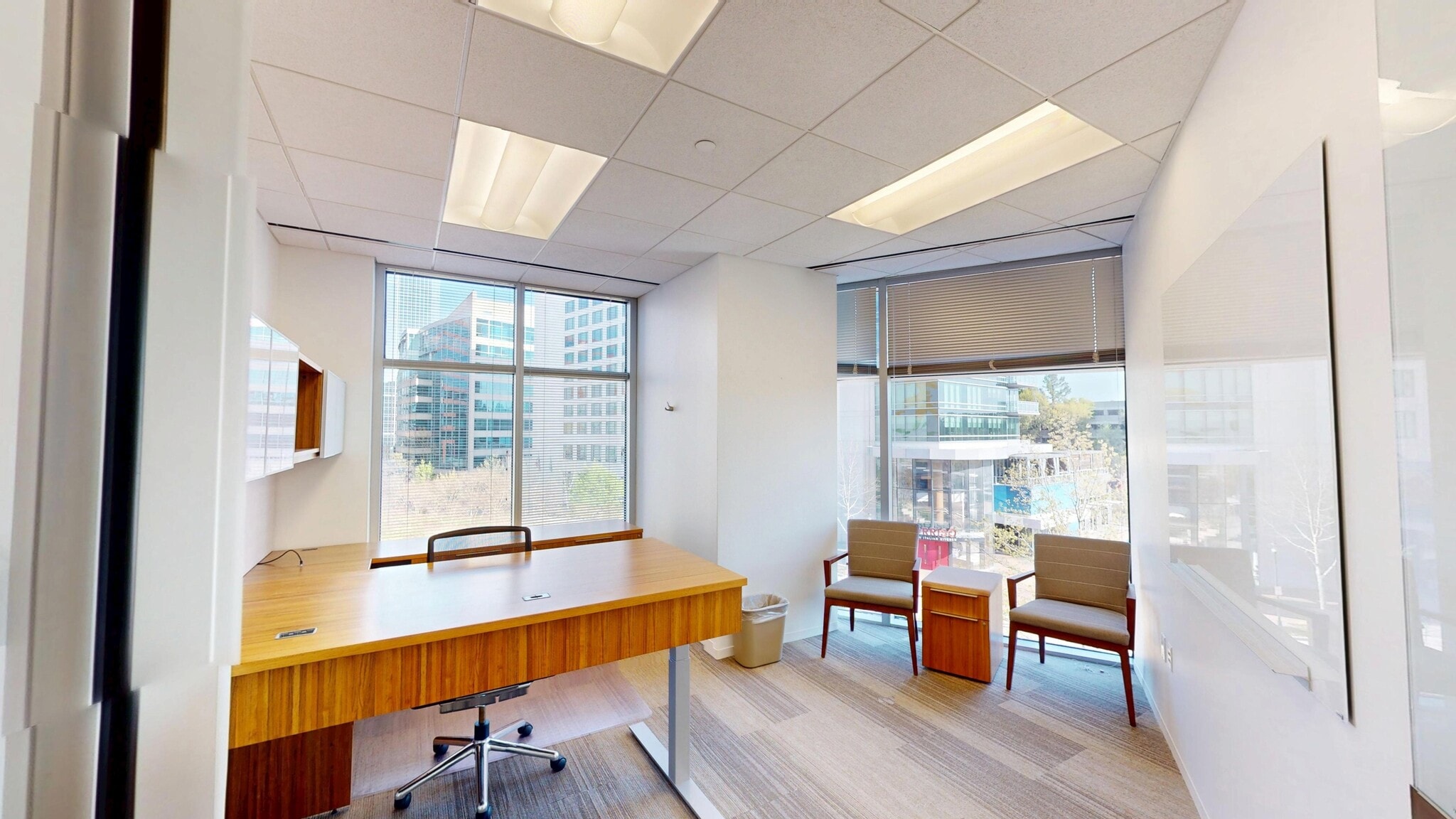 24 Waterway Ave, The Woodlands, TX for lease Interior Photo- Image 1 of 4