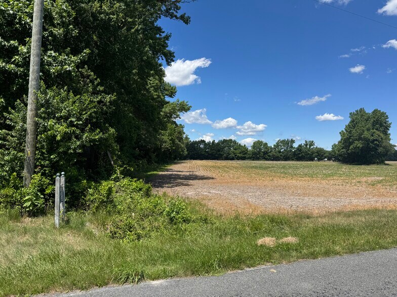 953 White Marsh Branch Rd, Harrington, DE à vendre - Photo du bâtiment - Image 2 de 62