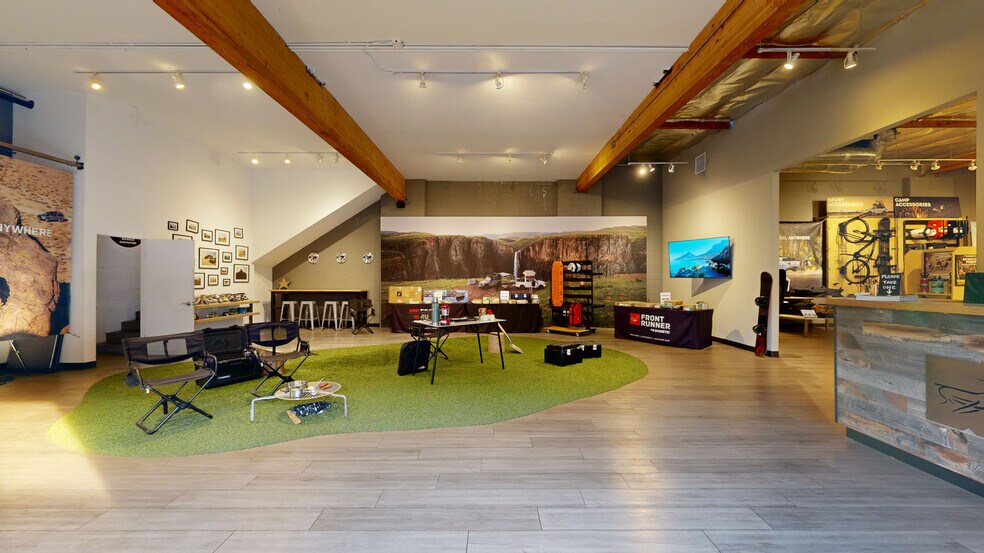 29360-29370 Roadside Dr, Agoura Hills, CA à vendre - Numérisation 3D de Matterport - Image 2 de 16