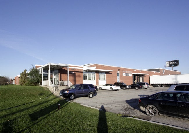 More details for 84 Kenhar Dr, Toronto, ON - Industrial for Lease