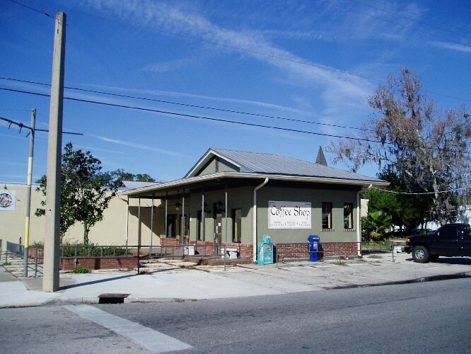 700 St. Johns Ave, Palatka, FL à vendre - Photo du bâtiment - Image 2 de 49