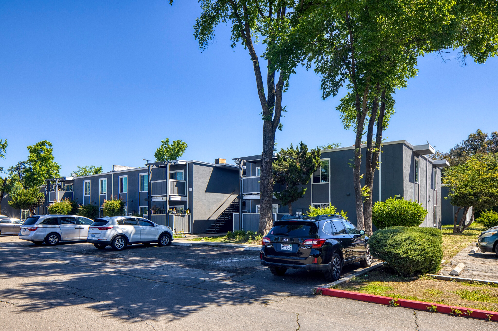 6267 Martin Luther King Jr Blvd, Sacramento, CA for sale Primary Photo- Image 1 of 18