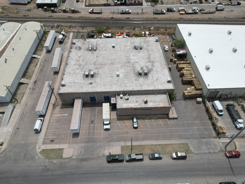 3324 Durazno St, El Paso, TX à louer - Photo du bâtiment - Image 2 de 10