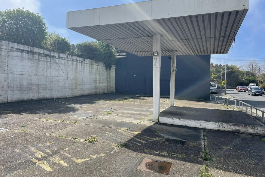 389 Old London Road, Hastings à louer - Photo du bâtiment - Image 2 de 12