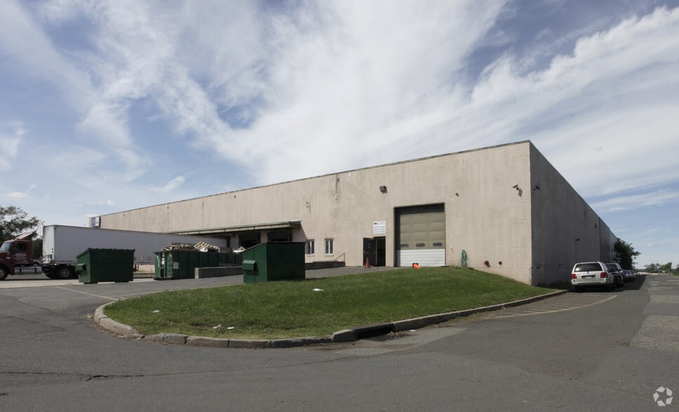 140 South Ave, South Plainfield, NJ for lease - Building Photo - Image 2 of 5