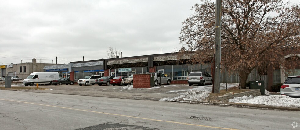 260 Nantucket Blvd, Toronto, ON à vendre - Photo du bâtiment - Image 2 de 2