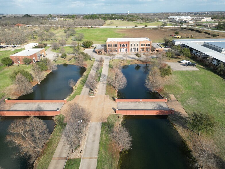 11351 Hilltop Rd, Argyle, TX à vendre - Photo du bâtiment - Image 2 de 4