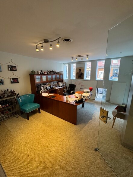 278 North St, Boston, MA for lease - Interior Photo - Image 1 of 4