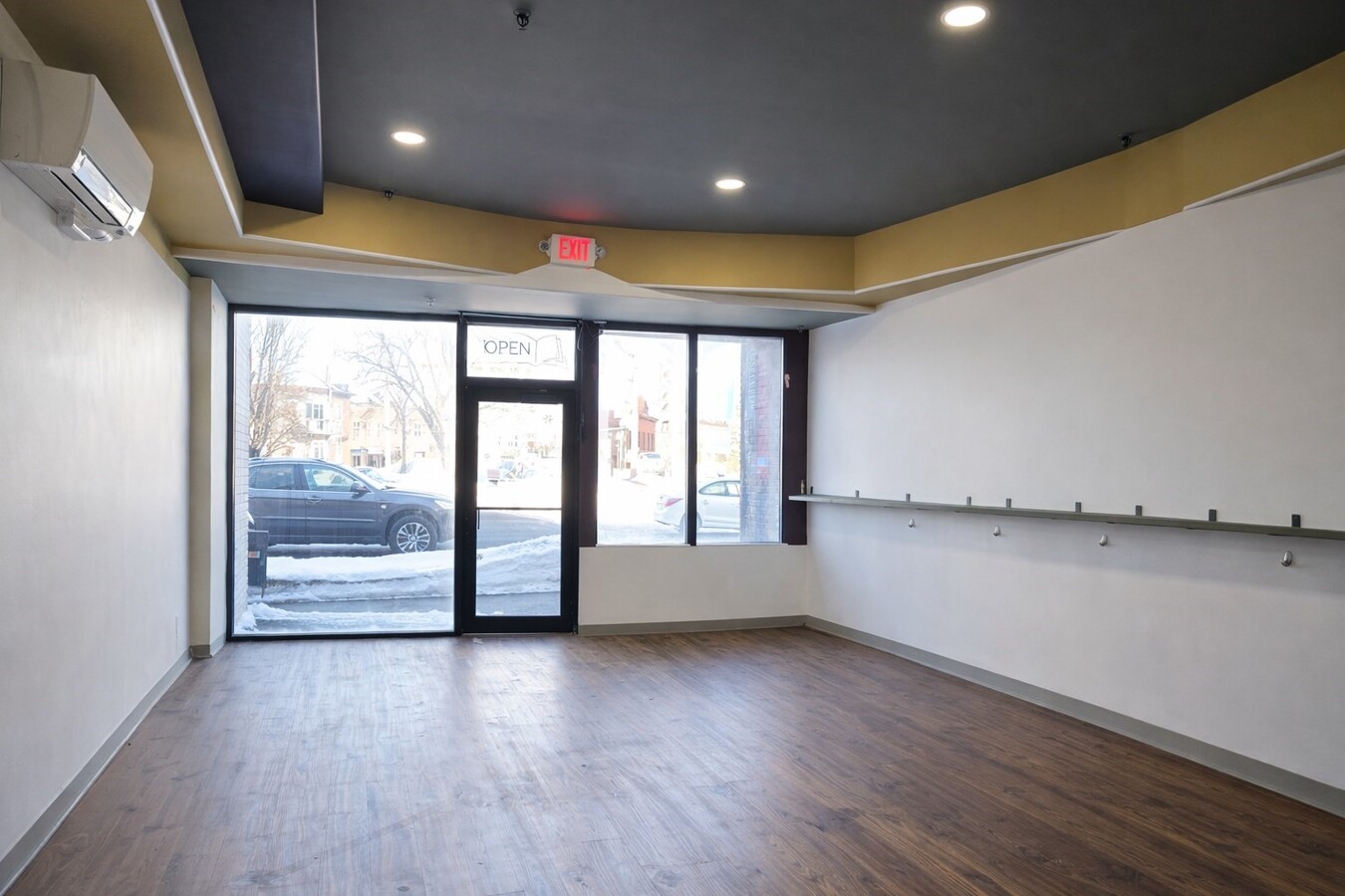 3 S Main St, Orange, MA 01364 - Unité 3 - - Photo intérieure - Image 2 of 7