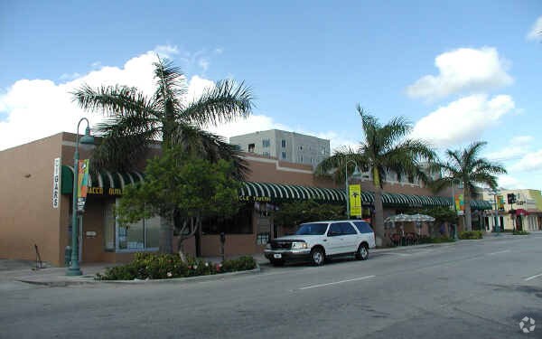 1840 Harrison St, Hollywood, FL à vendre Photo principale- Image 1 de 3