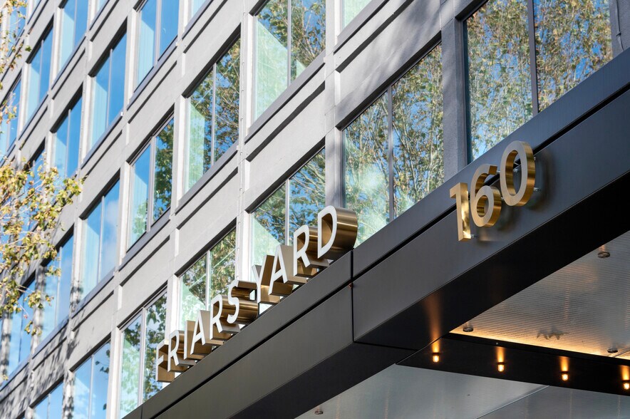 160 Blackfriars Rd, Londres à louer - Photo du bâtiment - Image 2 de 19