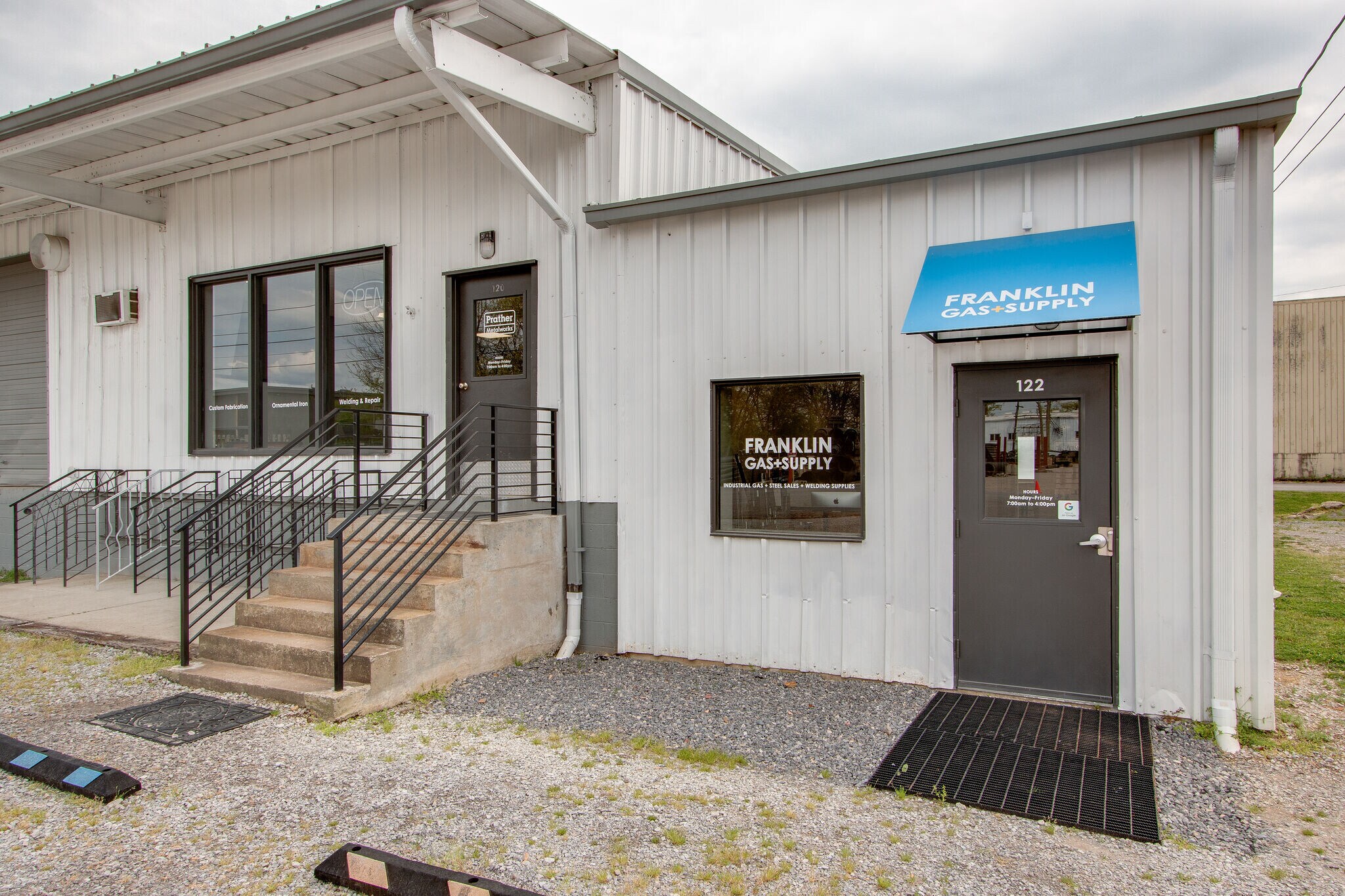 120 Confederate Dr, Franklin, TN à louer Photo du bâtiment- Image 1 de 12