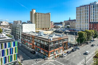 325-341 17th St, Oakland, CA - AERIAL  map view
