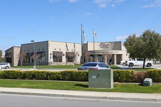 Plus de détails pour 19466 Flightpath Way, Bakersfield, CA - Local d'activités à louer