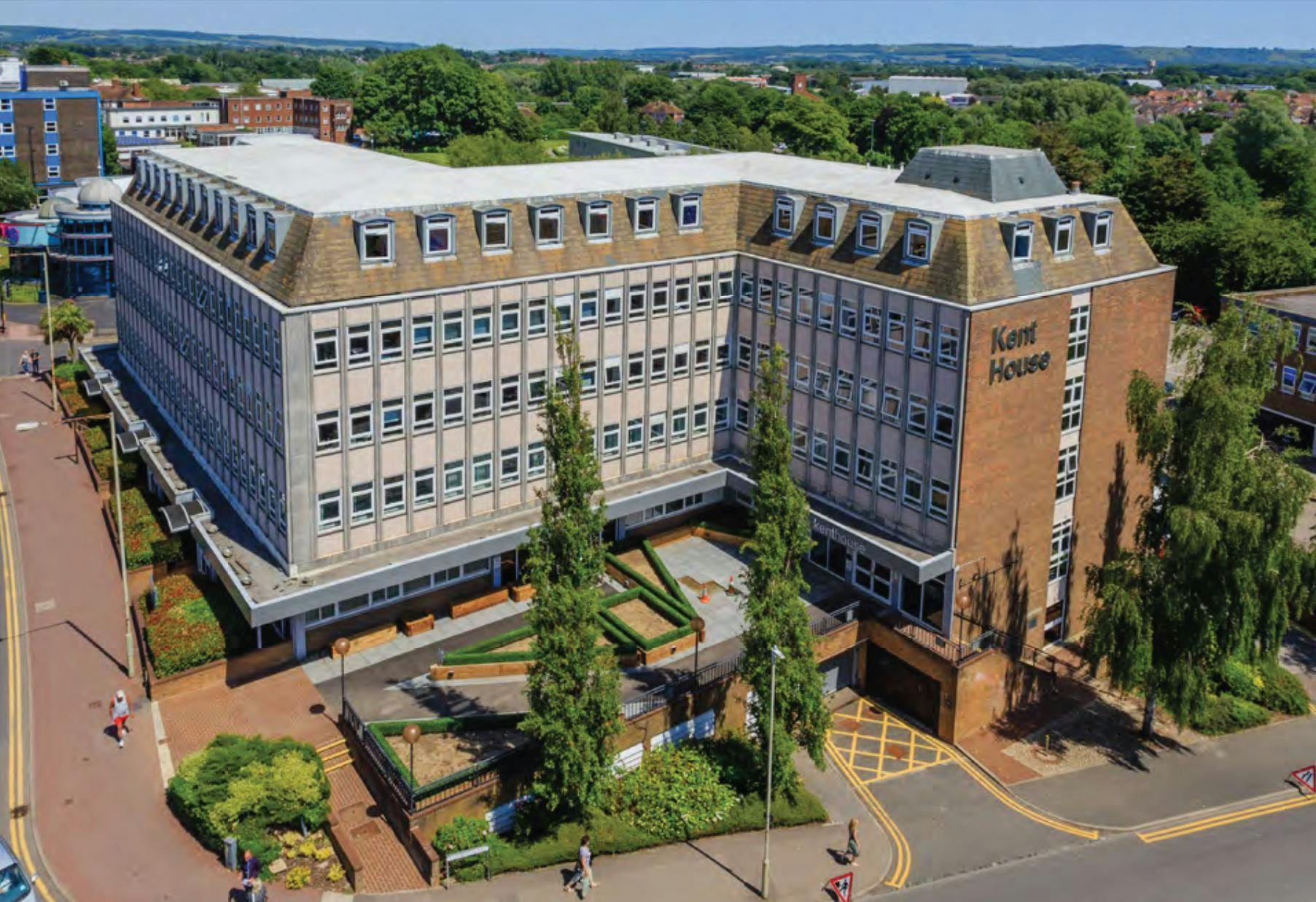 81 Station Rd, Ashford à louer Photo du bâtiment- Image 1 de 3