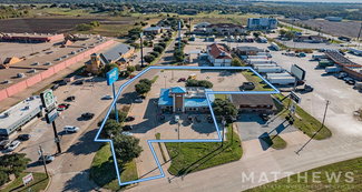 Plus de détails pour 203 I 35 Hwy NE, Hillsboro, TX - Vente au détail à louer