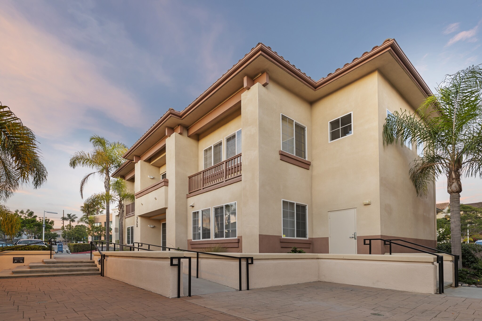 332 Encinitas Blvd, Encinitas, CA à louer Photo principale- Image 1 de 7