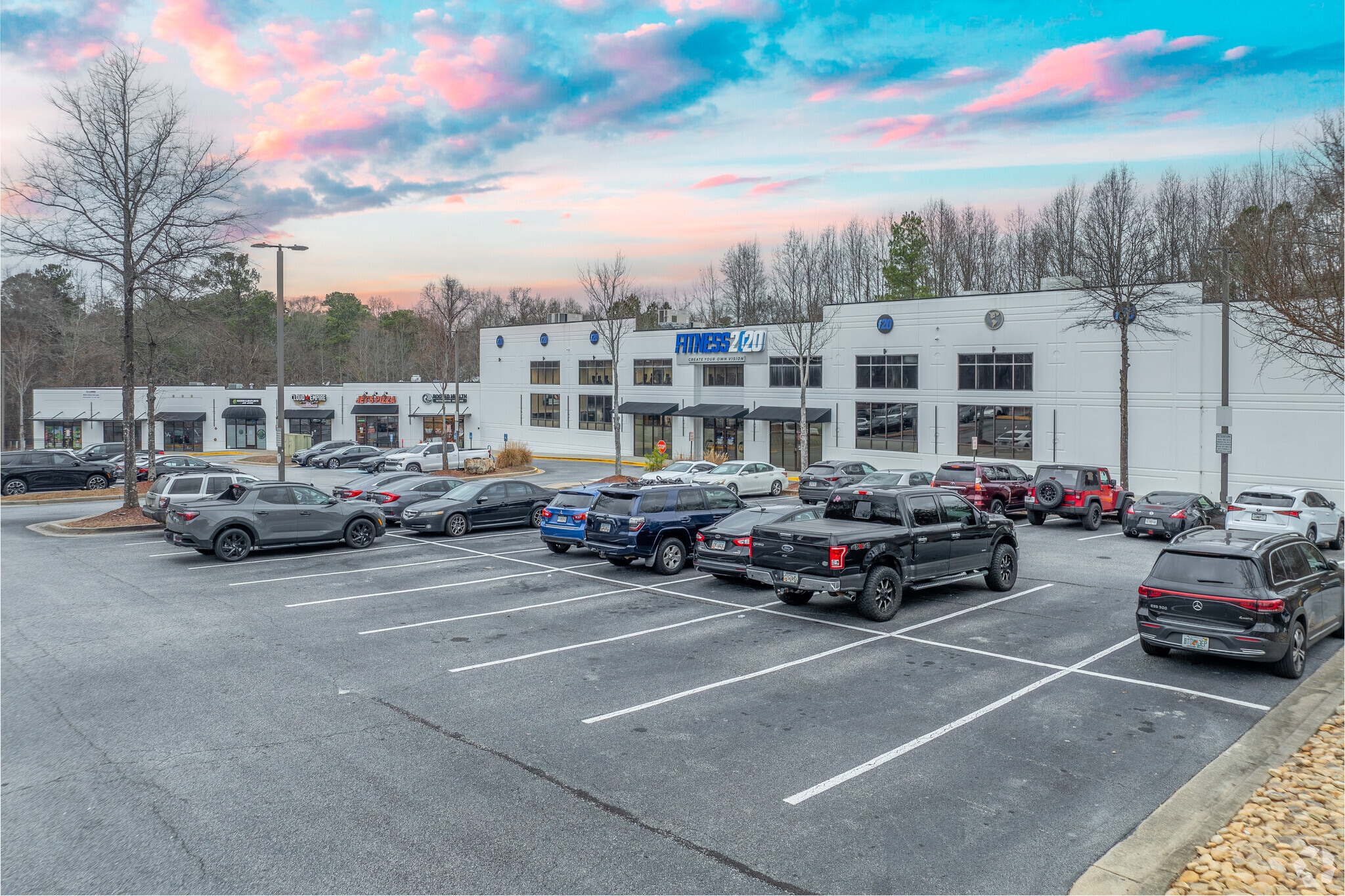 4425 S Cobb Dr, Smyrna, GA for lease Primary Photo- Image 1 of 8