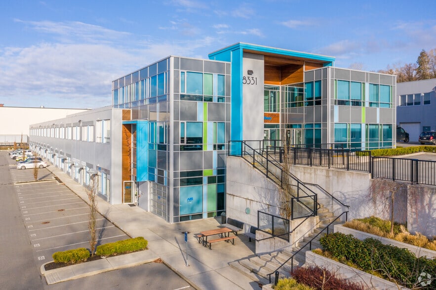 8331 Eastlake Dr, Burnaby, BC for lease - Primary Photo - Image 1 of 11