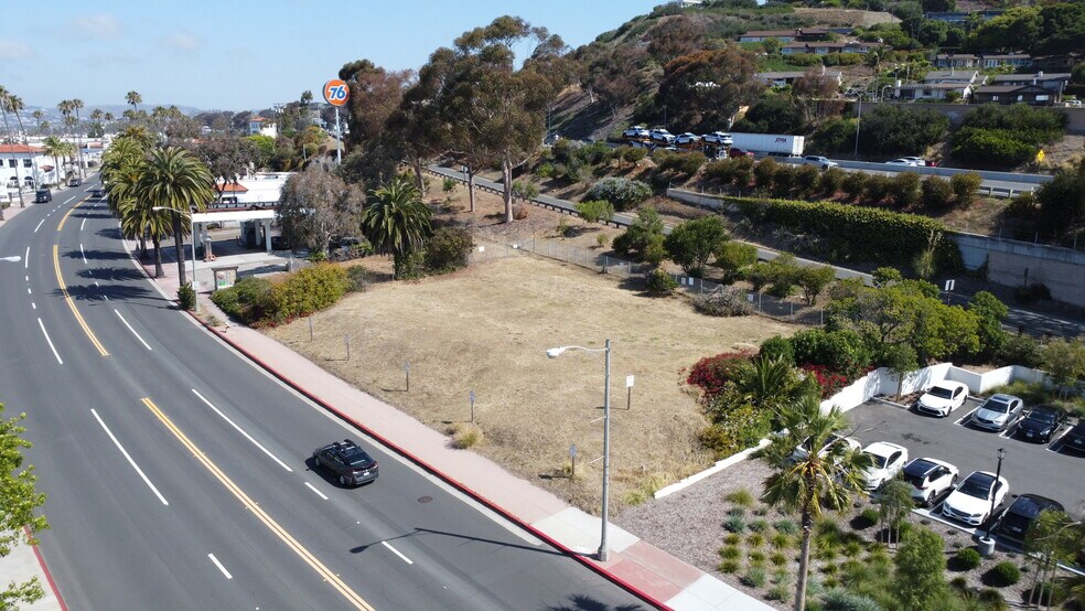 1315 S El Camino Real, San Clemente, CA à vendre - Aérien - Image 3 de 7