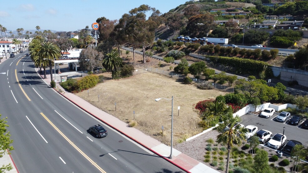 1315 S El Camino Real, San Clemente, CA à vendre - Aérien - Image 3 de 7