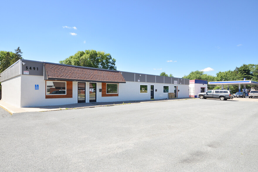 5491 Adams St, Mounds View, MN for lease - Building Photo - Image 1 of 10